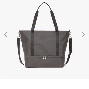 Lo and son / Lo&sons Catalina deluxe tote in Grey